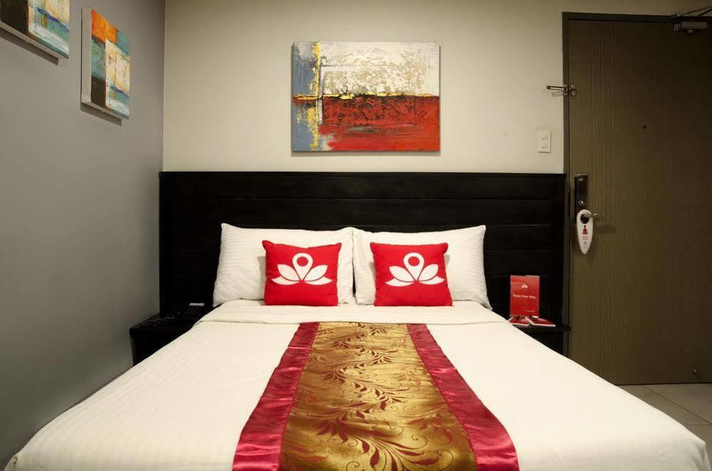 Zen Rooms Santa Cruz Makati City Esterno foto